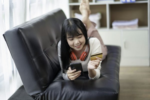 Top 5 raisons de choisir pixpay : la carte bancaire ado idéale